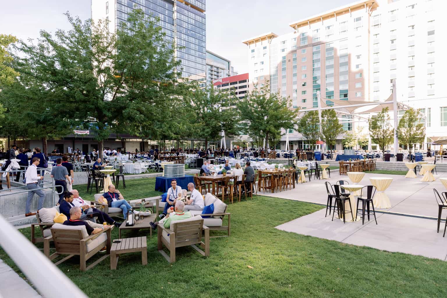Food Truck Tuesdays & Thursdays