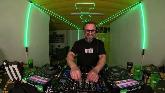 Cubo & Ion Drowsky