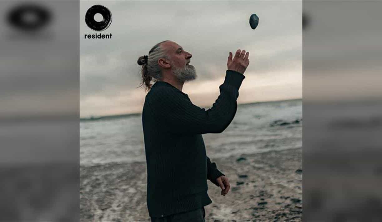 Fink: Live + Signing