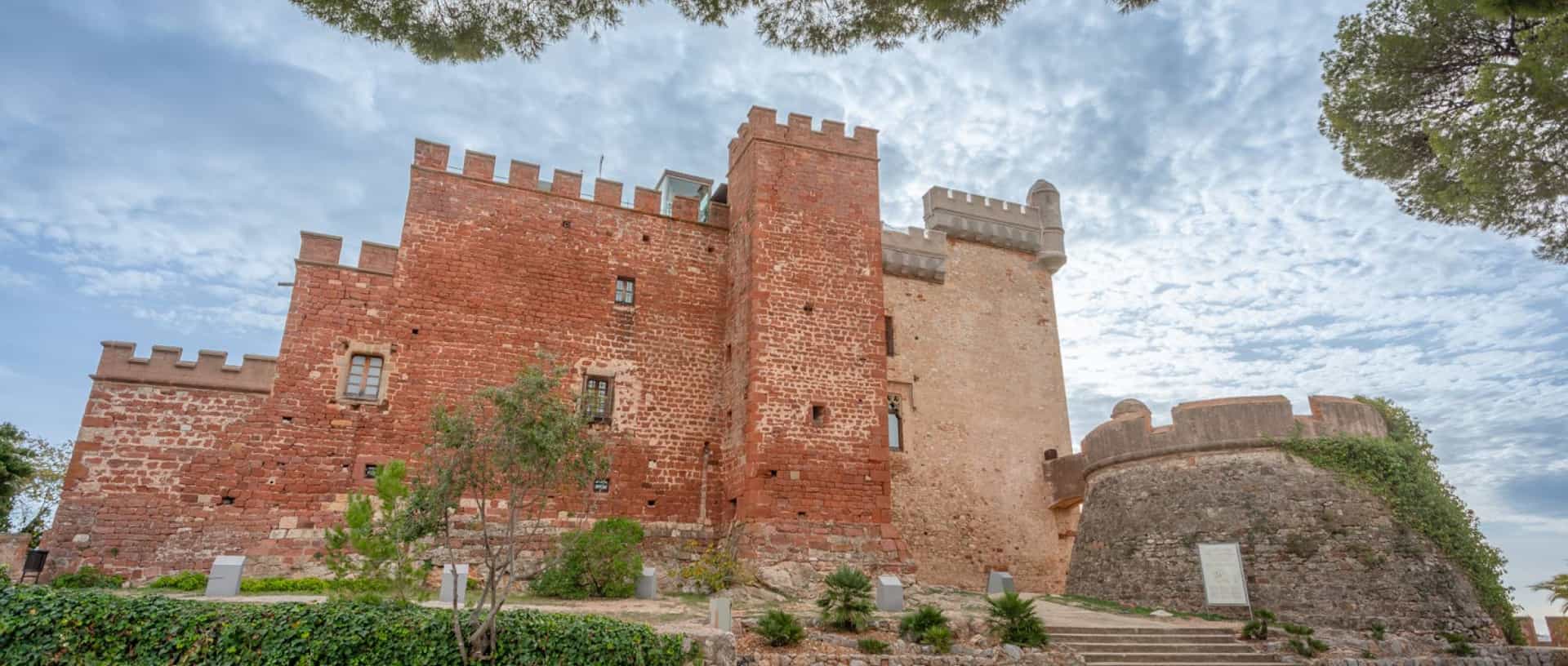 Puertas Abiertas en la Capilla del Castillo