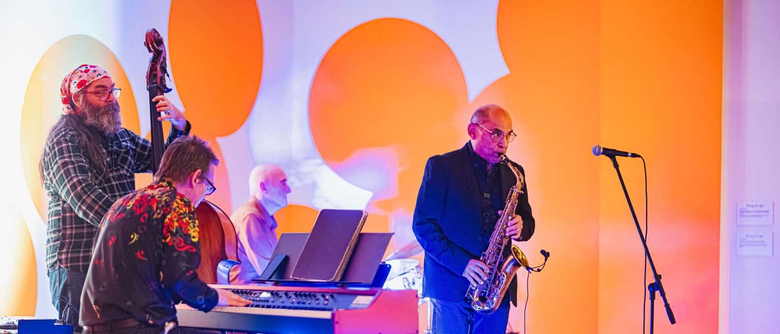Jazz in the Bar