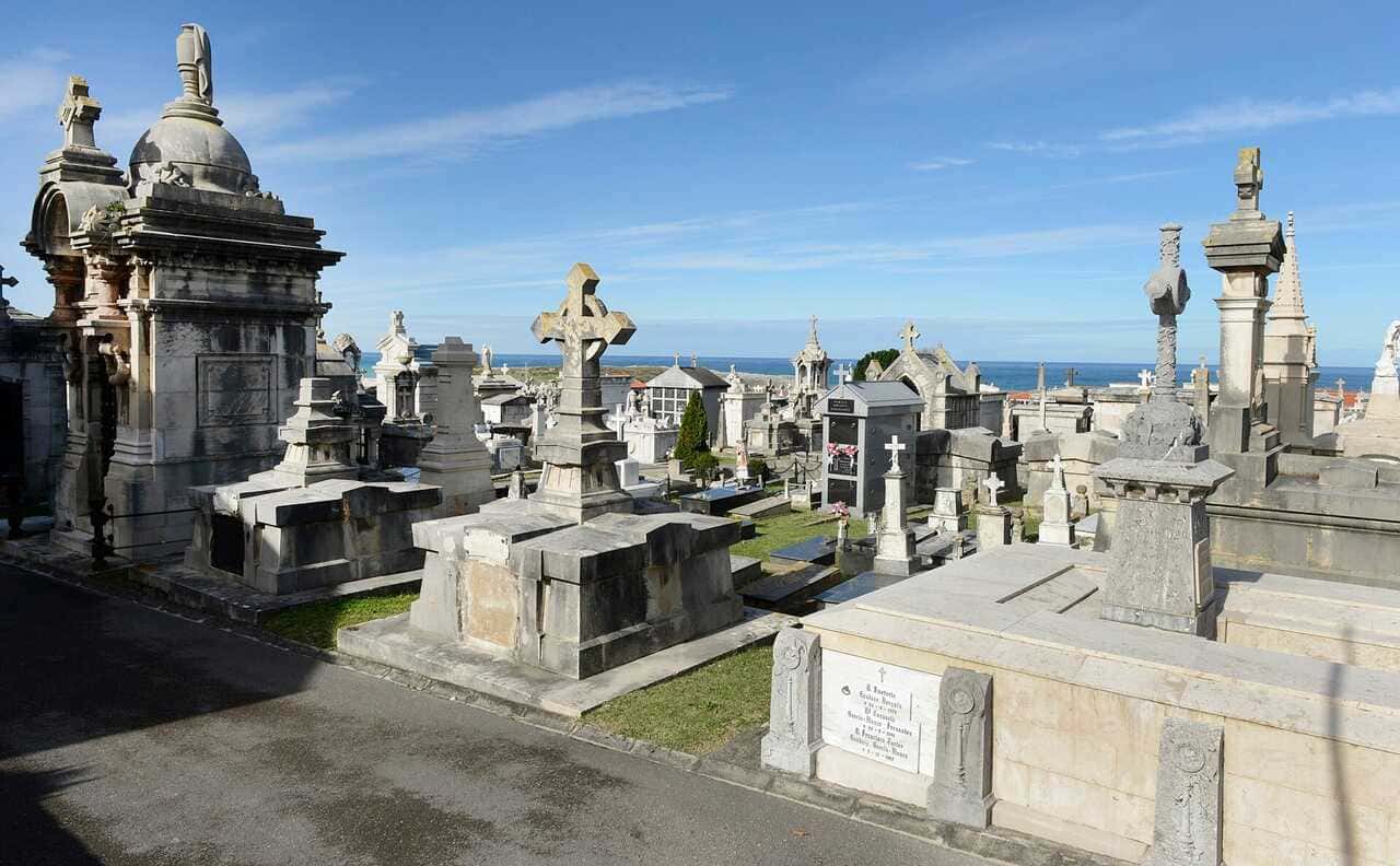 Representación de El Tenorio en el Cementerio de Ciriego