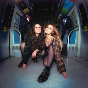 Neoni - How to Kill a Fairytale Tour - Chapter 2