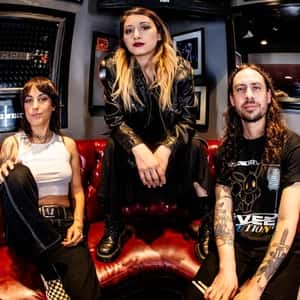 Eyes Set to Kill (Guilty Pleasures Tour)