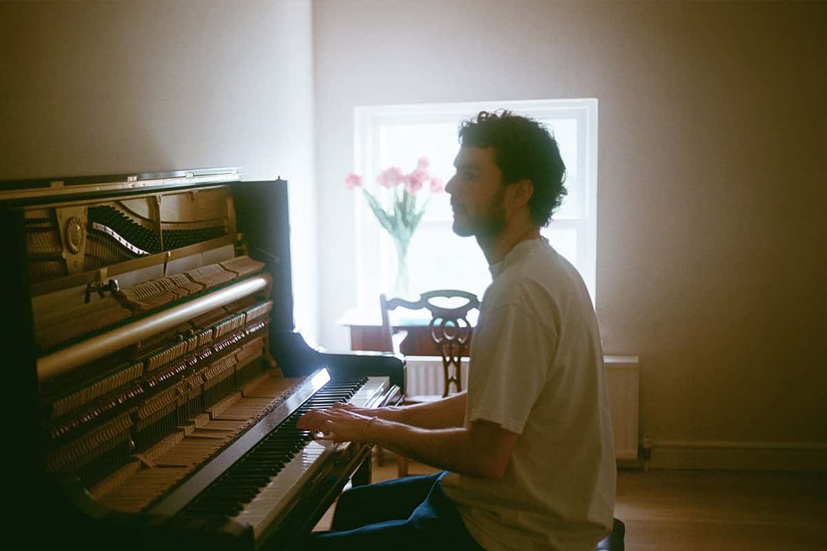Finn Carter