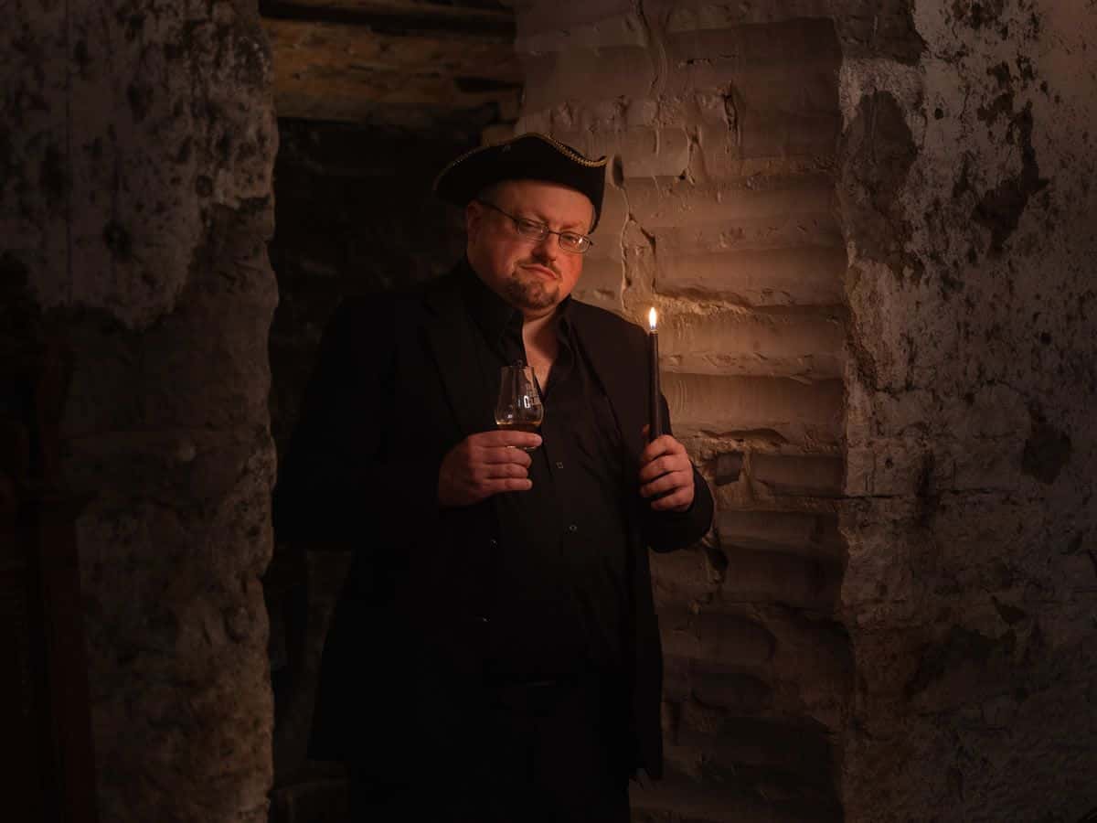 Haunted Drams: Ghost & Whisky Experience