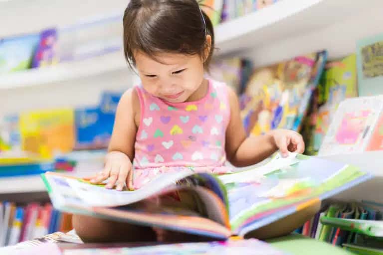 Tales 'n Play Storytime