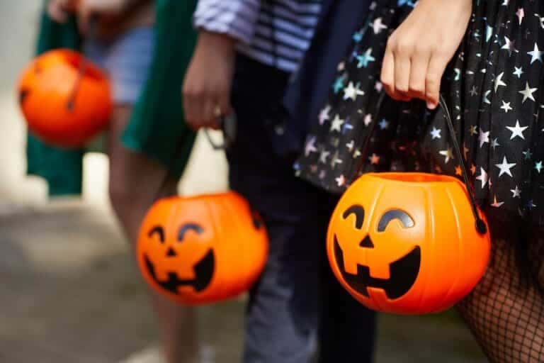 Trunk or Treat at Back 9 Golf & Entertainment