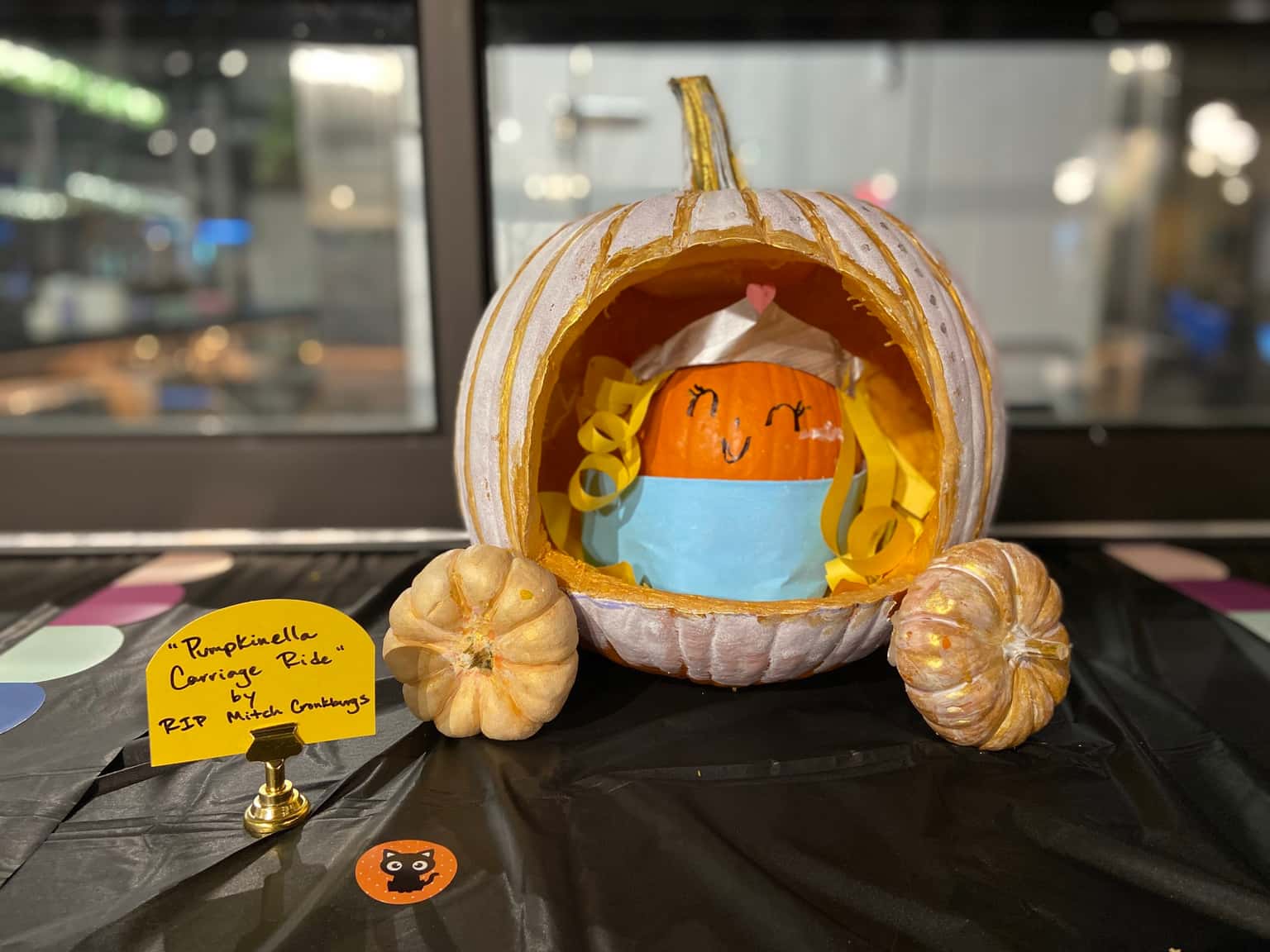 Pumpkin Decorating Contest