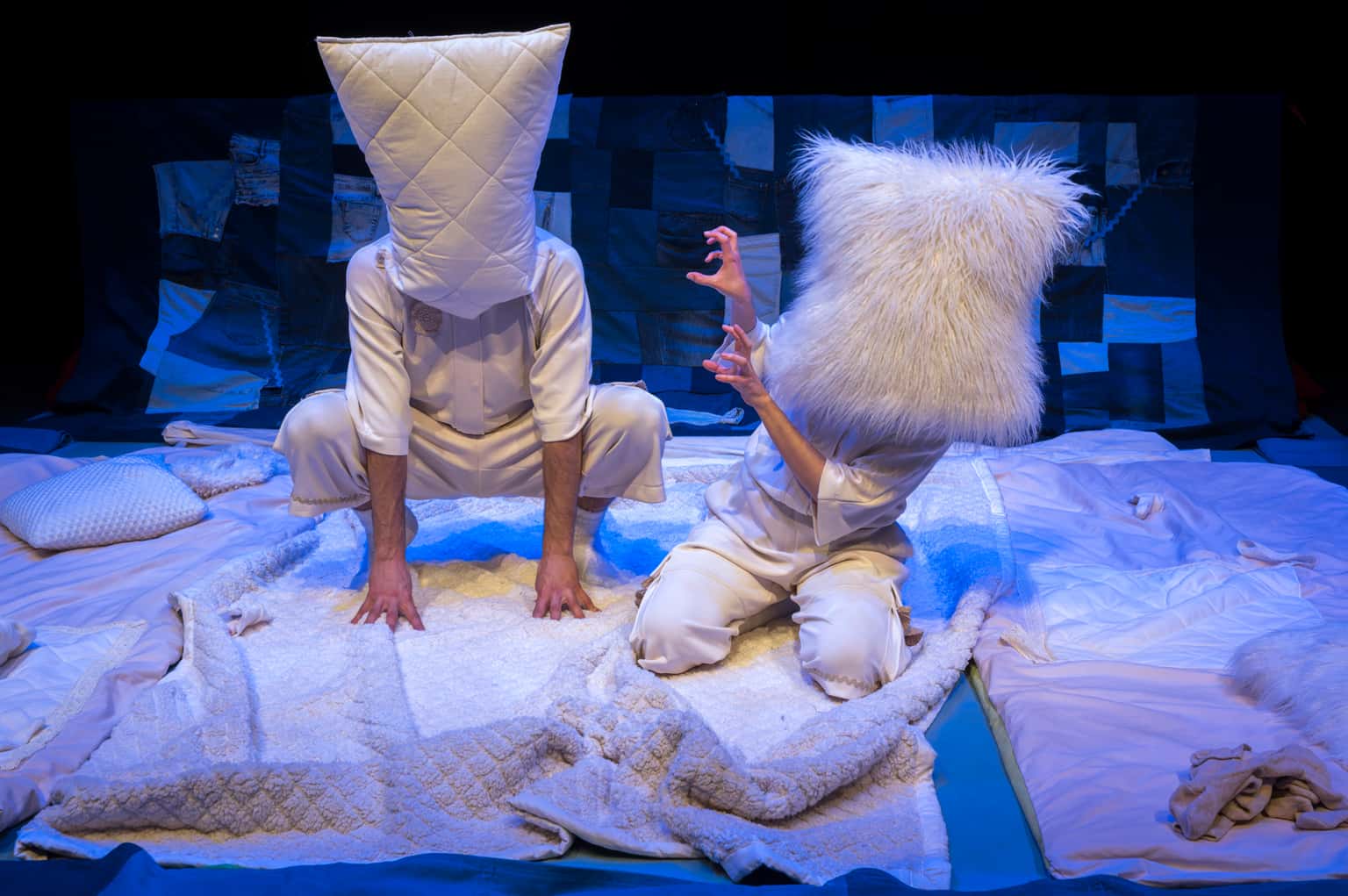 Toca, toca, teatro para la primera infancia
