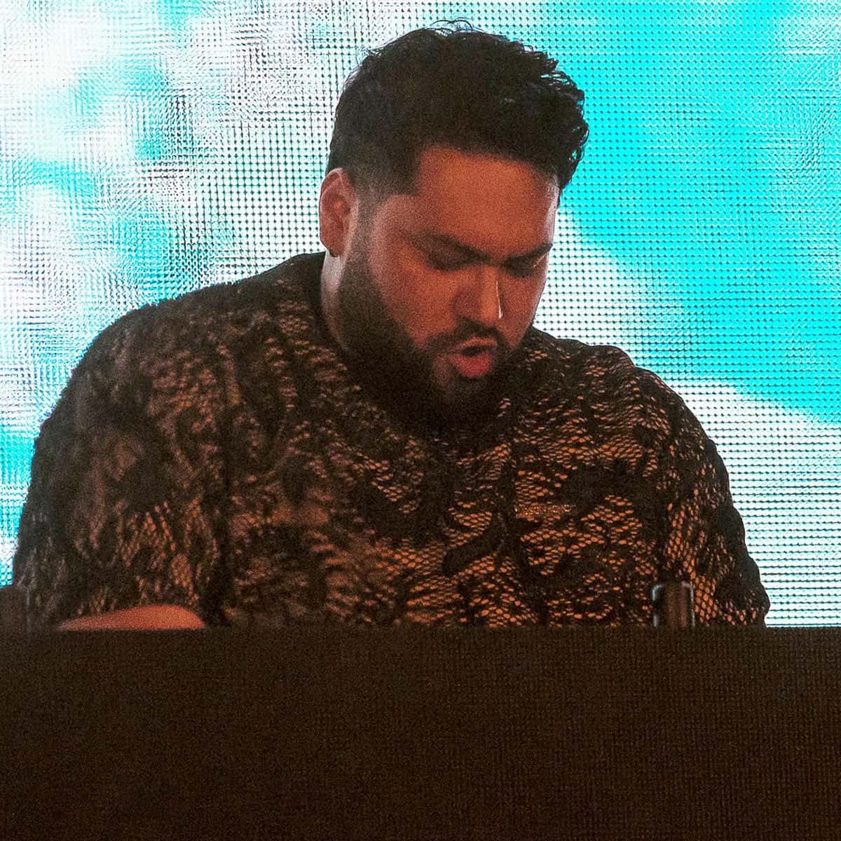 Deorro feat. Banda Artilleros & JUOS