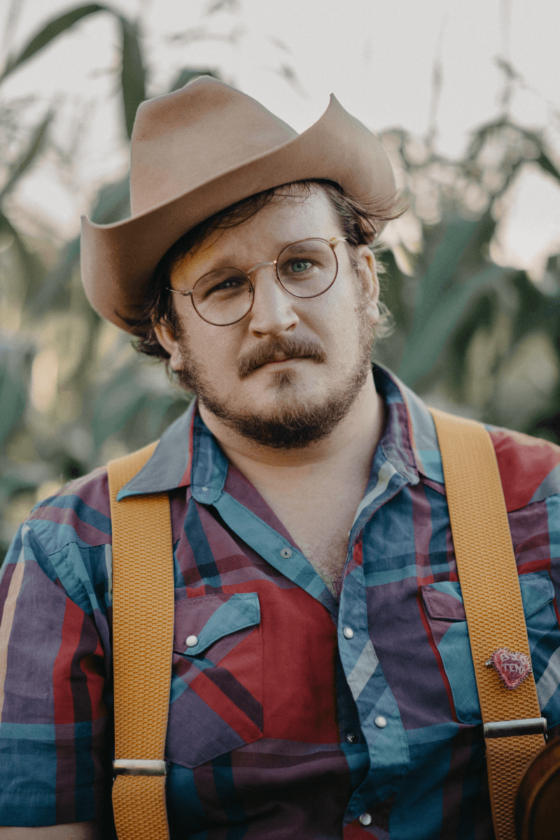 Willi Carlisle (The Universal Bubba Tour) w/ Amelia Day