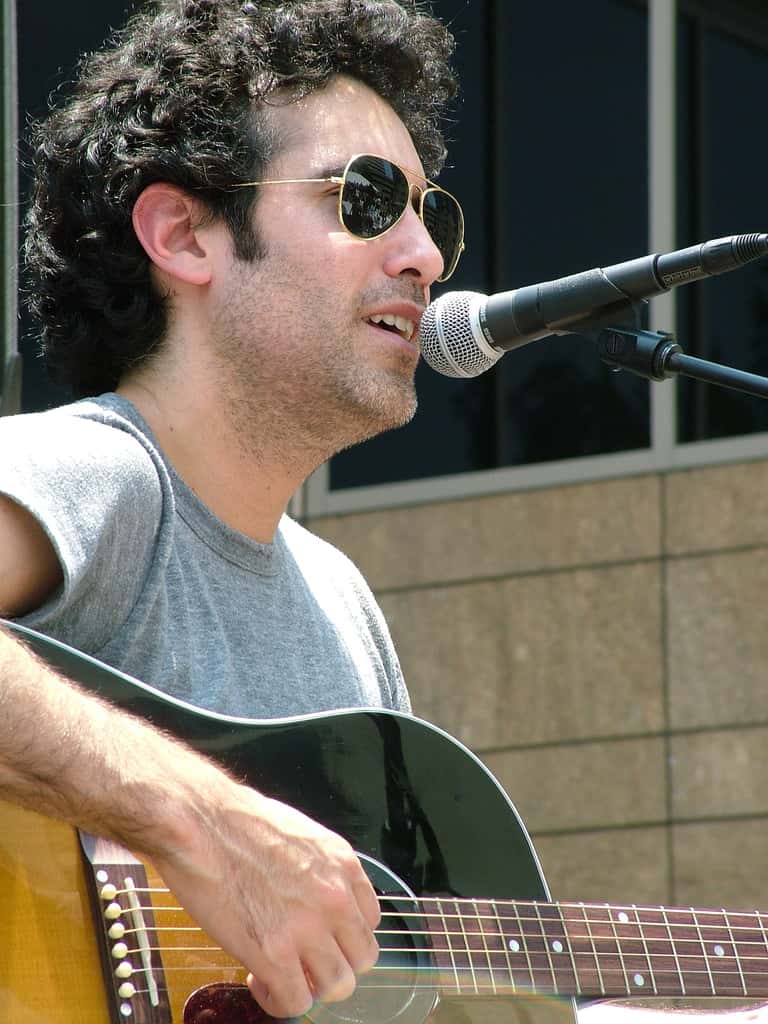 Joshua Radin with Raye Zaragoza