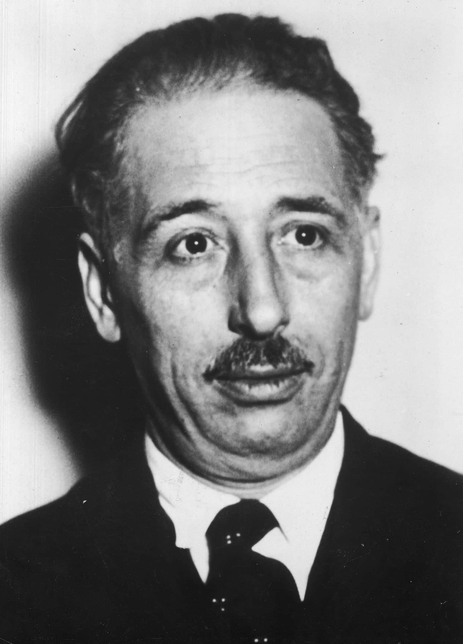 Homenatge i ofrena floral a Lluís Companys