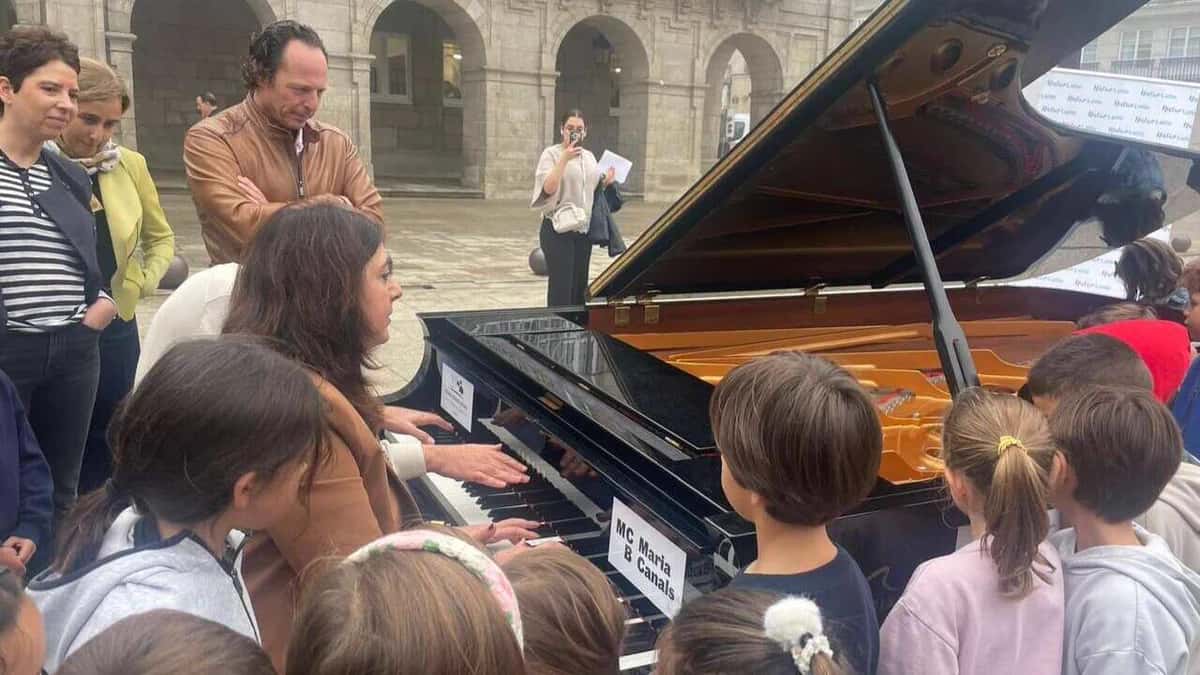 Pianos na rúa: pianos de cola en las plazas de Lugo