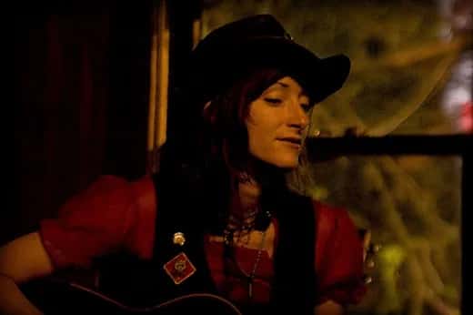 Amy Annelle with special guest Lily Dabbs