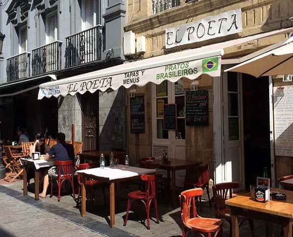 El Poeta: cocina con historia en la calle Estación