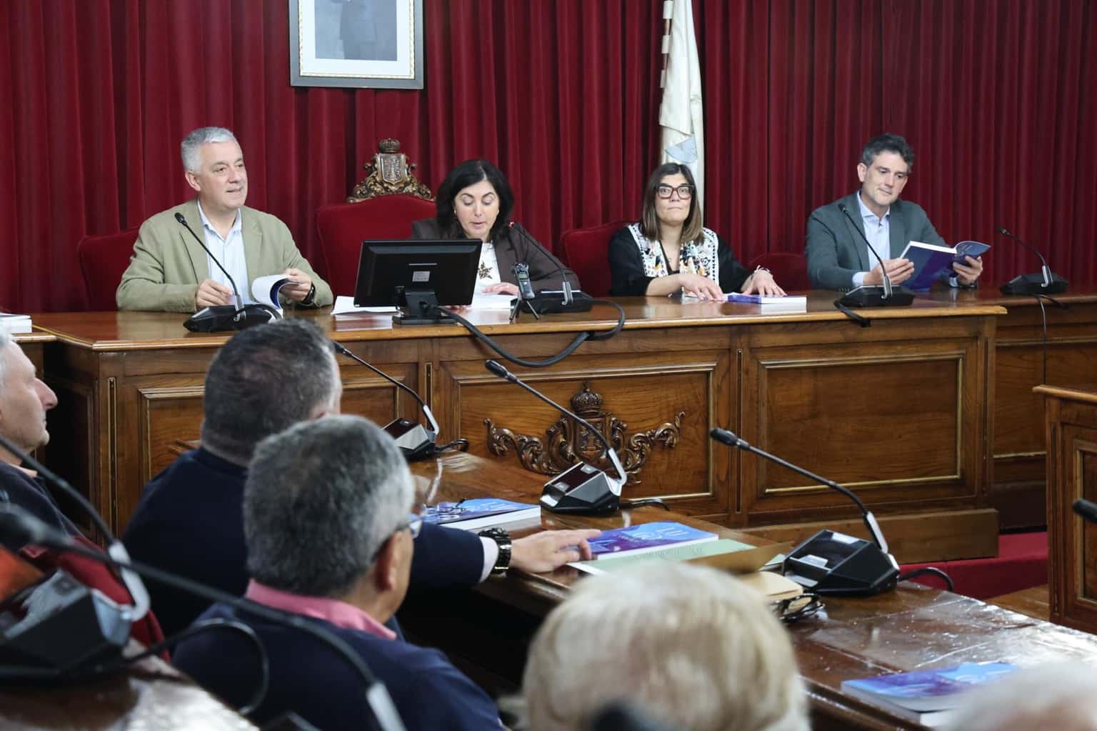 Conferencia de José Carlos Ulloa García sobre la educación en los últimos 40 años