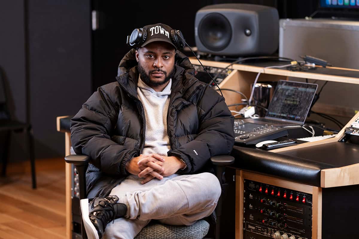 Lectures in Music Studies: Stevie 'Dr. View' Johnson - What does Scholarship Sound Like? Hip-Hop, Music Education, and Reimagining the Academic Book