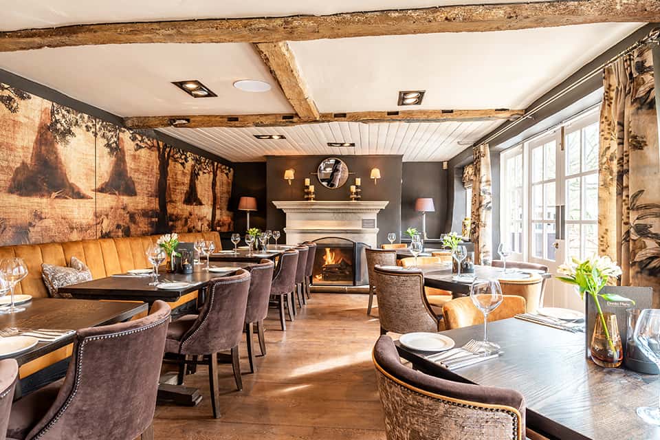 The Trout Inn: a literary pub on the Thames