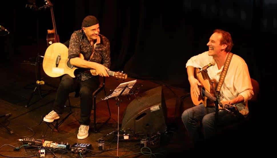 Wot Italian? Boothby Graffoe & Antonio Forcione
