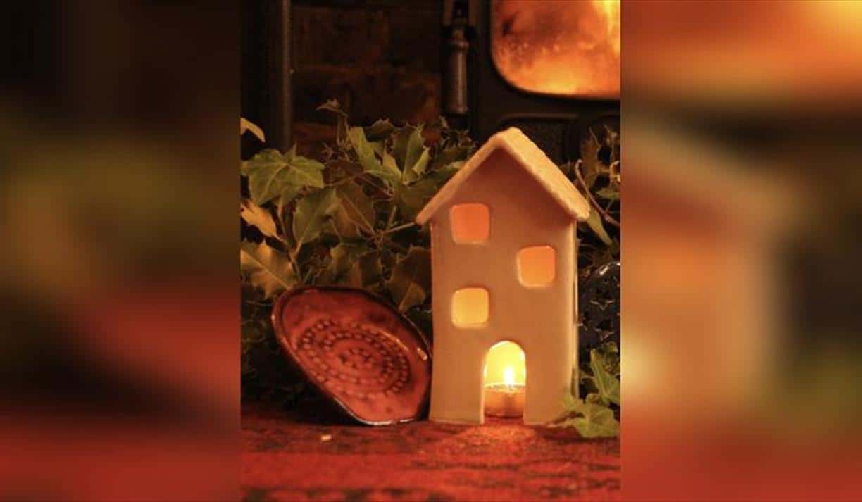 Christmas Pottery Workshop - Make a Tea-Light Festive House