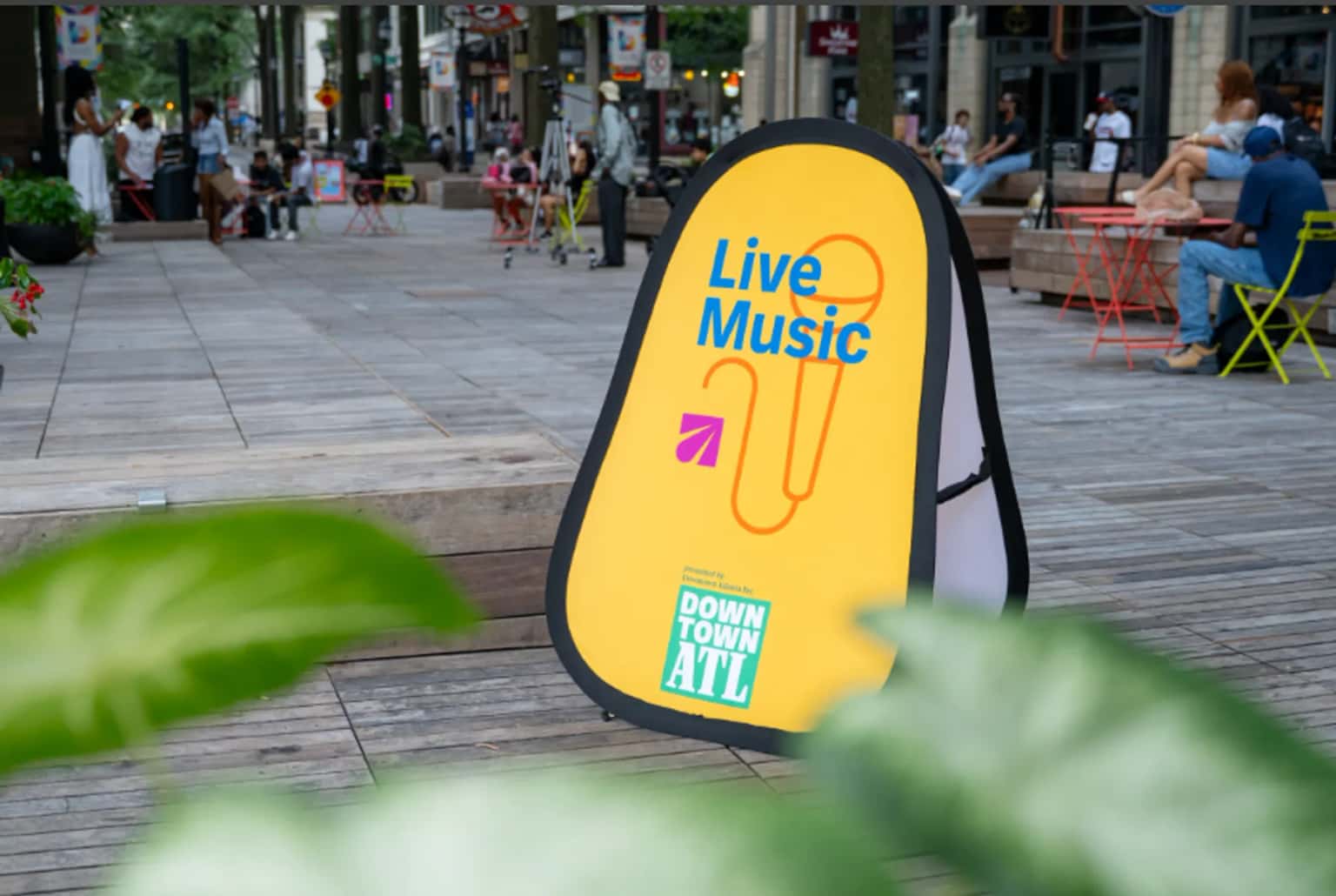 Live Music on the Broad St. Boardwalk