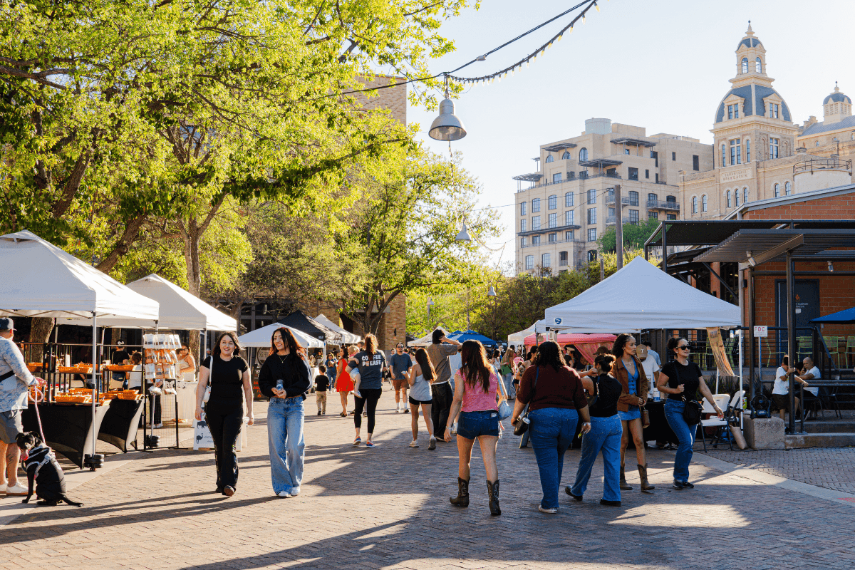 Pearl Makers Market