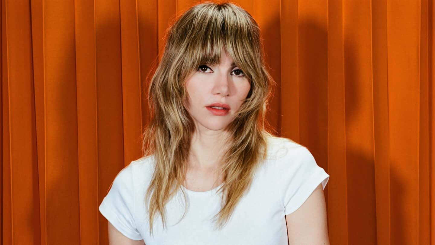 Suki Waterhouse - The Loveland Tour