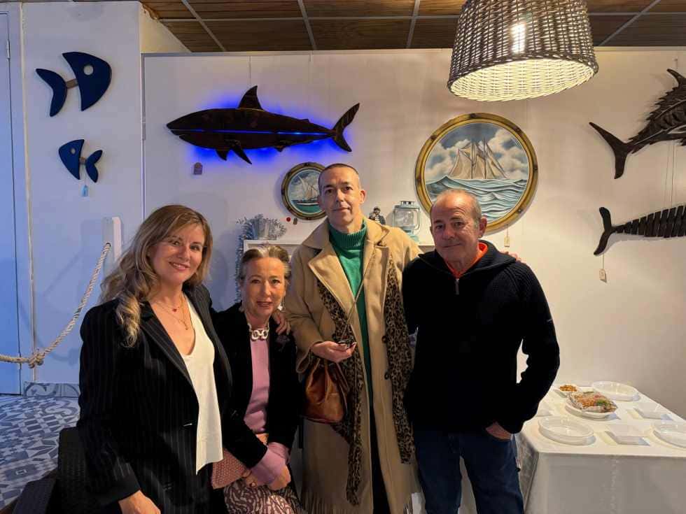 El arte marinero de 'Lighthouse Art' presenta su nueva obra en Puerto Sherry