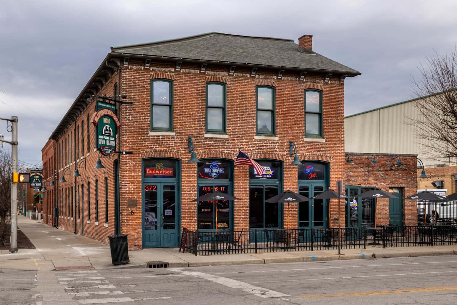Slippery Noodle Inn