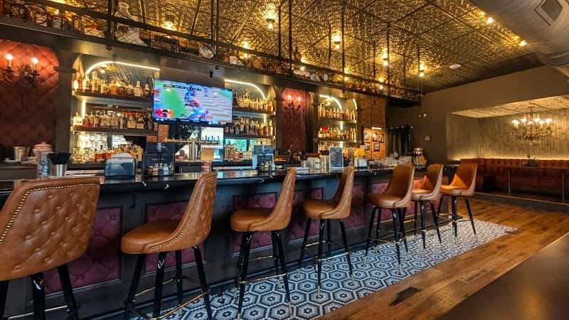 Wiseguy Lounge