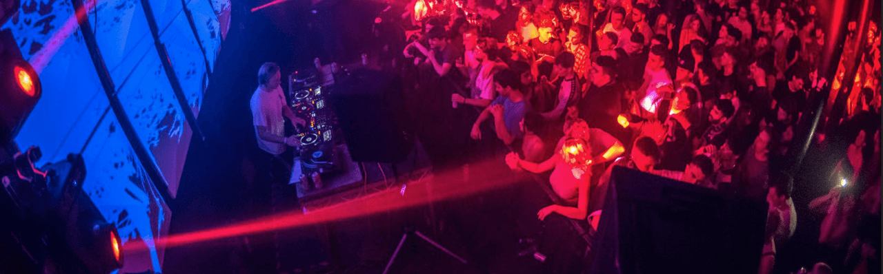 Green Room Sessions x Shapes: Halloween 360° Rave
