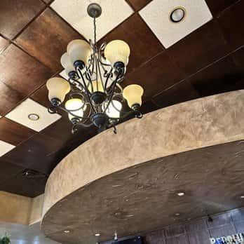 Albi's Vite Italian Kitchen