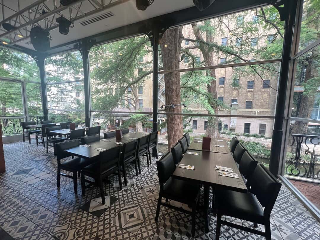 Drag Me to Brunch