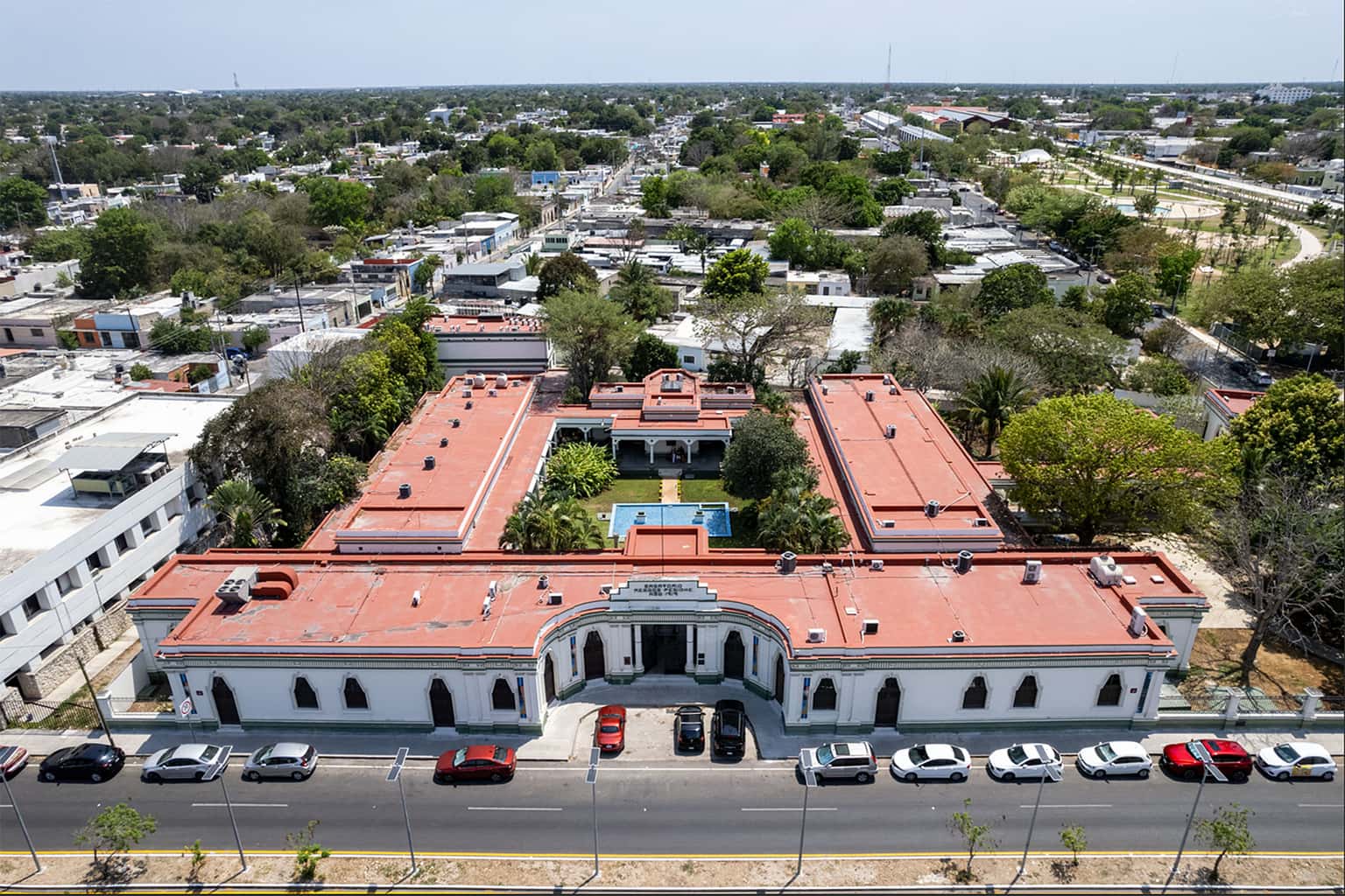 Centro Peninsular en Humanidades y Ciencias Sociales (CEPHCIS)