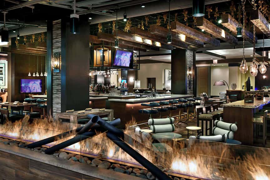 Renaissance Phoenix Downtown Hotel