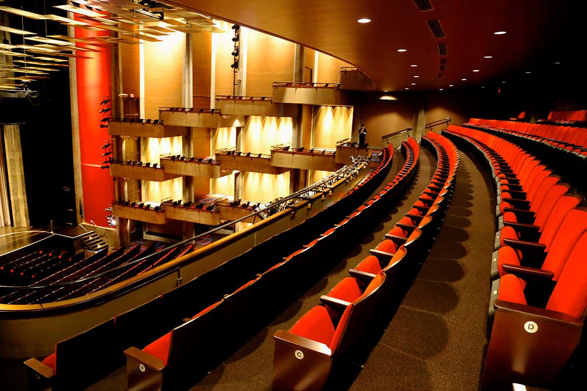 Clowes Memorial Hall
