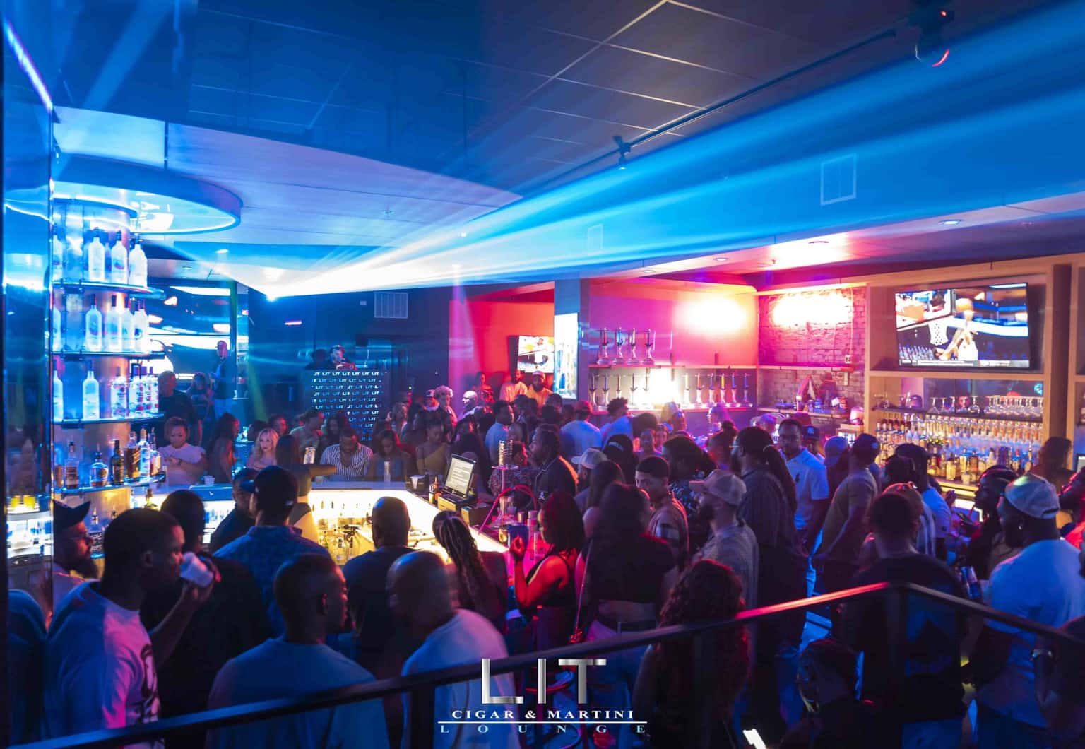 LIT Cigar & Martini Lounge