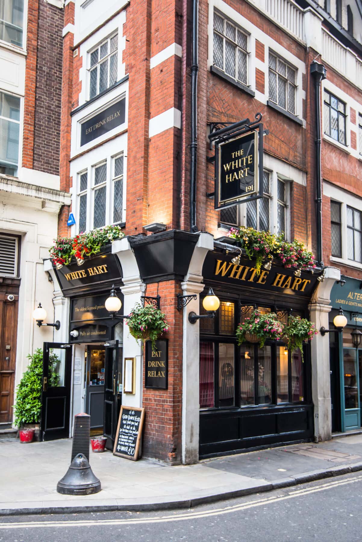The White Hart