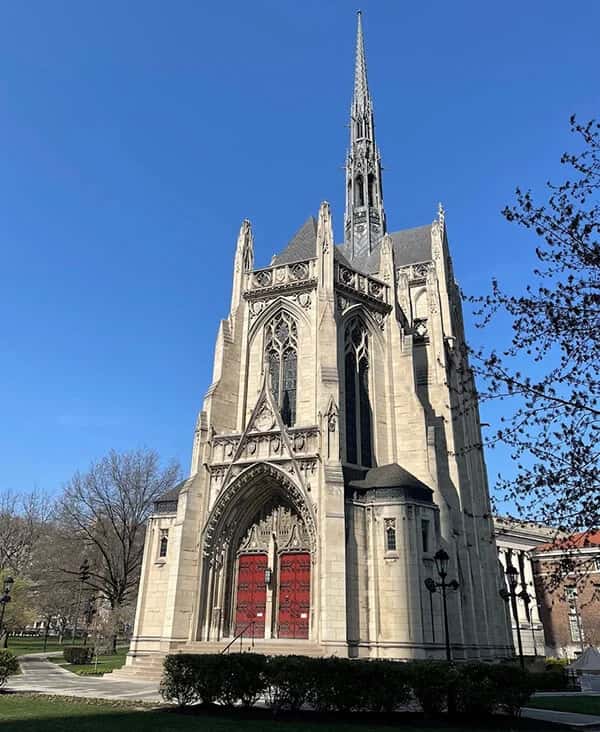 Meditation Mondays at Heinz Chapel