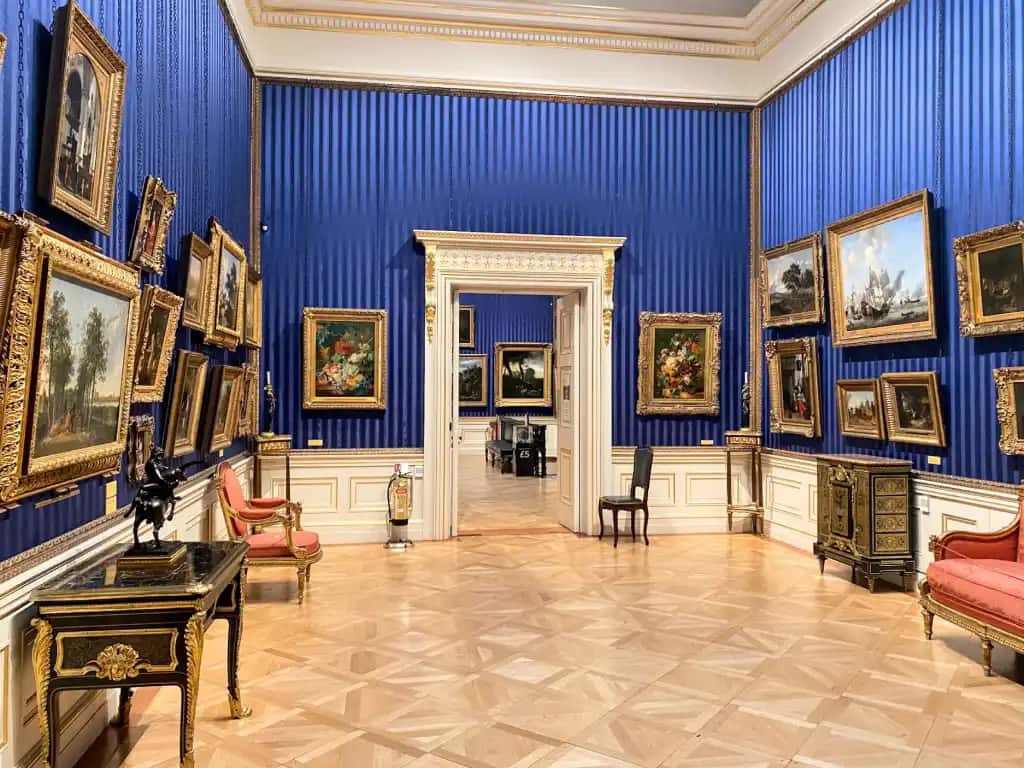 The Wallace Collection at War