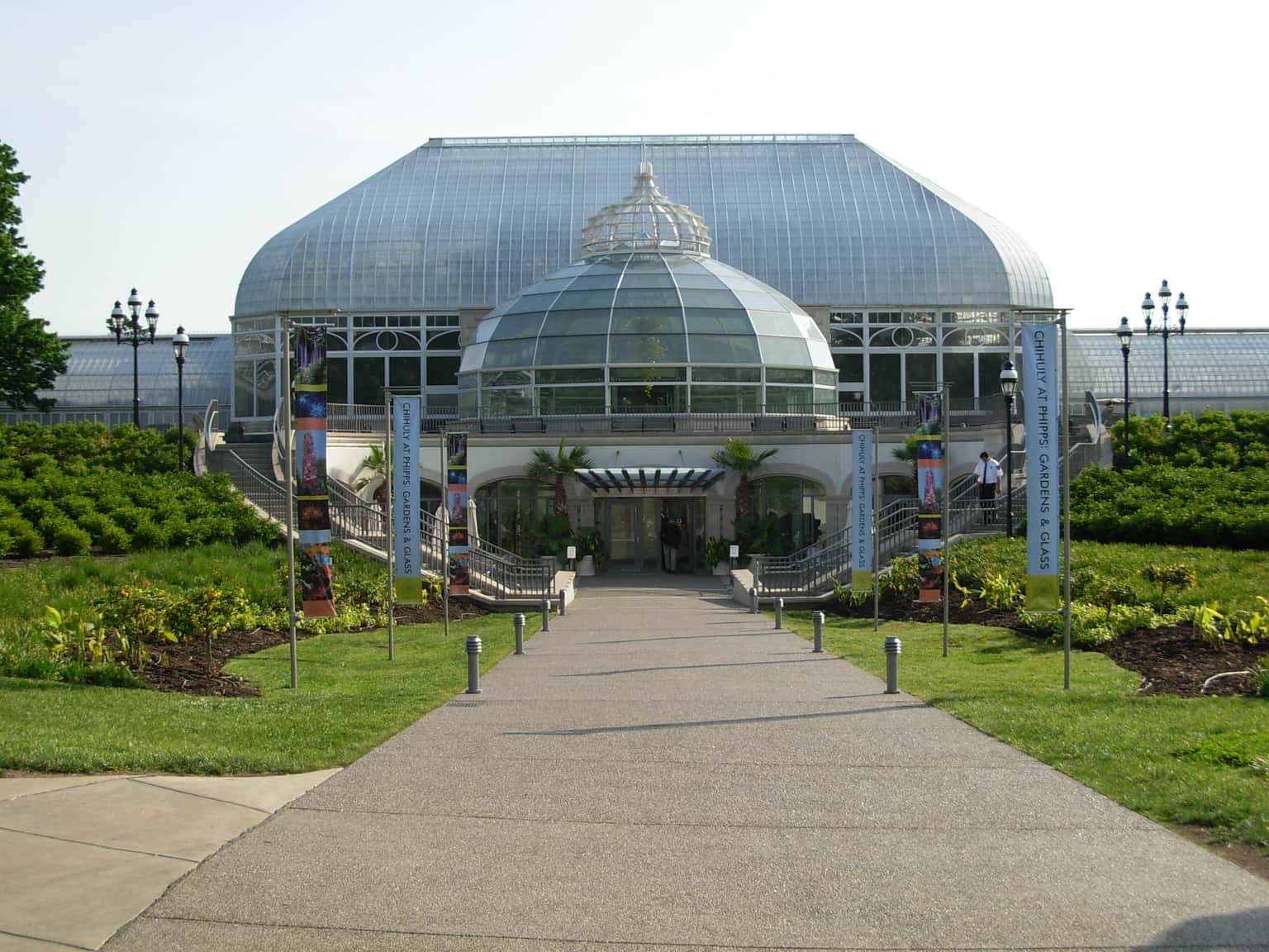 Fall Flower Show: Alice's Adventures in Autumn