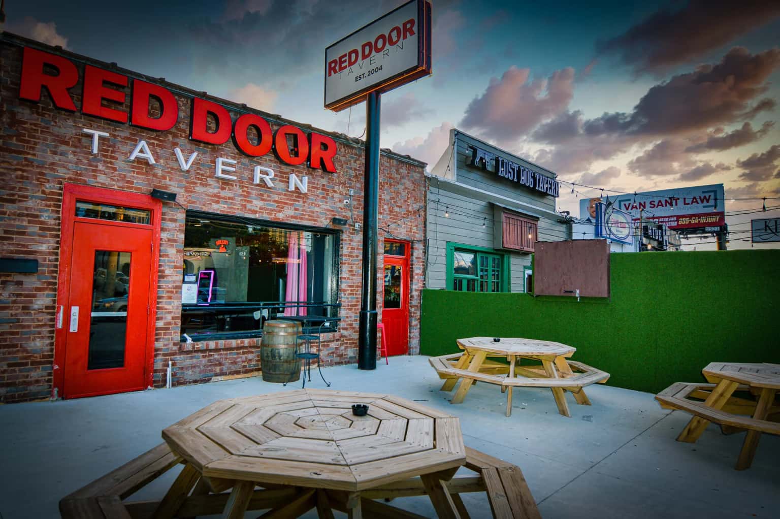 Red Door Tavern