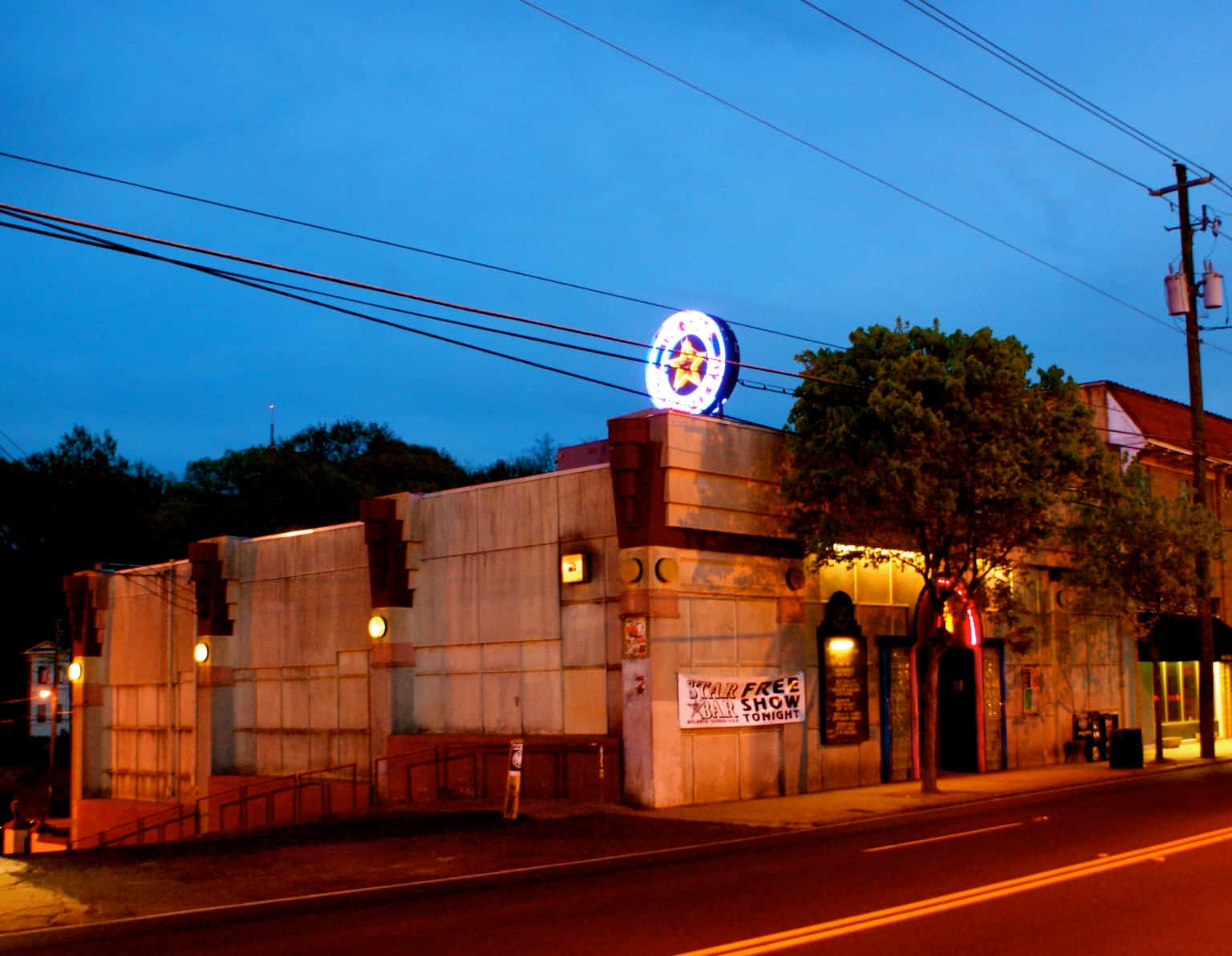 Star Community Bar