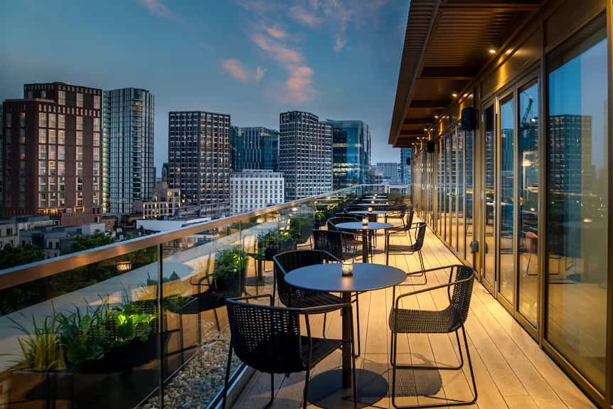 16-BIT Sky Bar: A Rooftop Retro Gaming like no other...