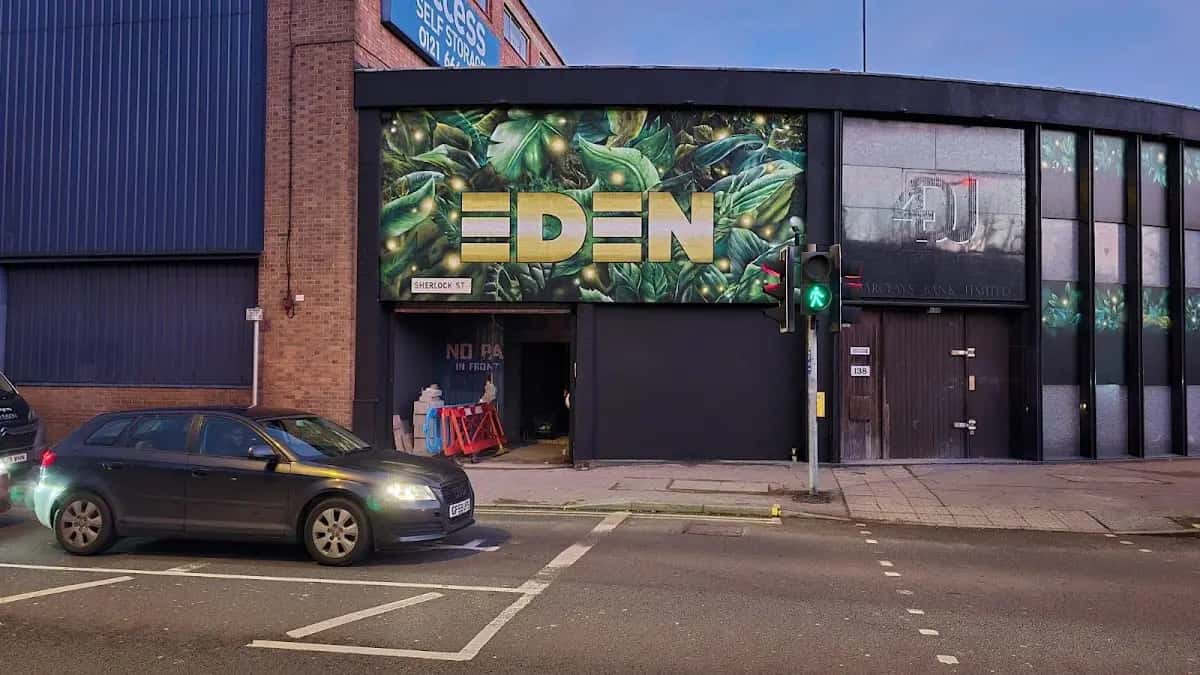 Eden Bar