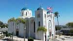 Fachada exterior de la Iglesia Ortodoxa Serbia San Jorge en San Diego