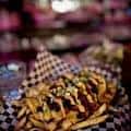Plato de papas fritas en el restaurante Blackwater