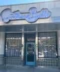 Fachada exterior del local Southern Belle en Atlanta